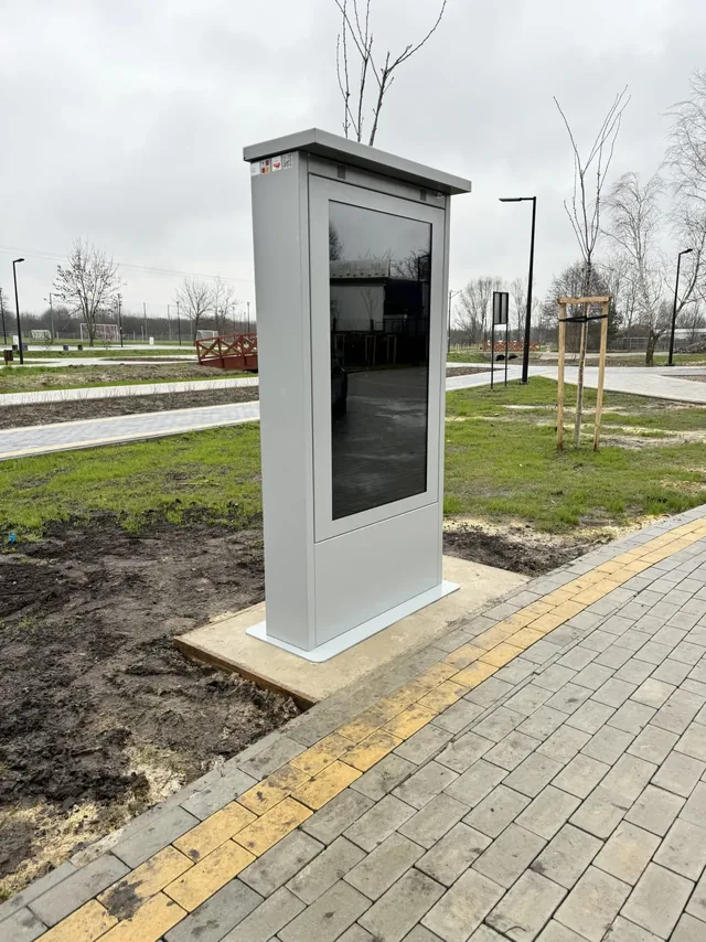 Outdoor Big — realizacja