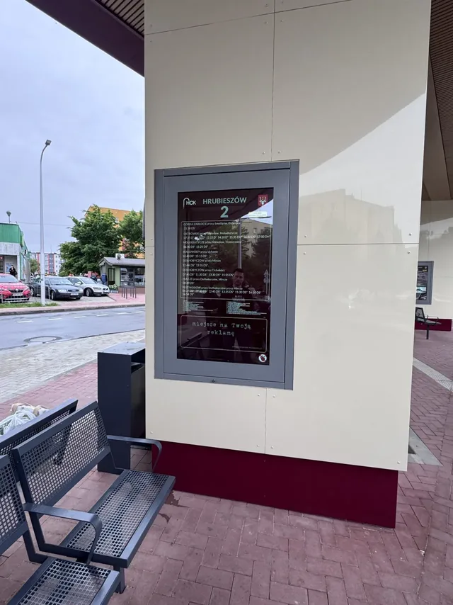 Outdoor Tablica — realizacja