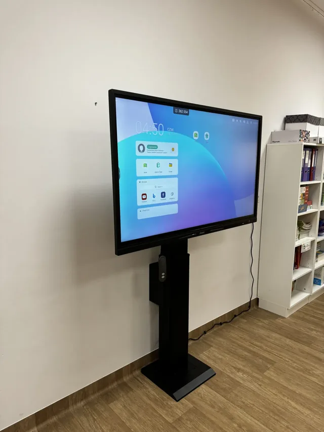 Tablica Interaktywna 55” — realizacja